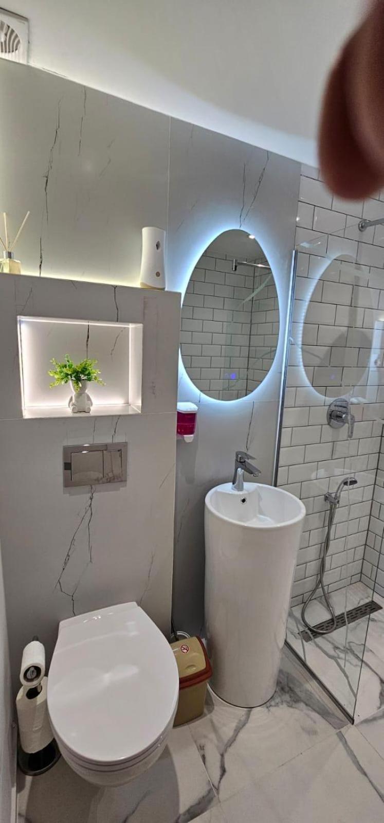 Escape Residence Vişeu de Sus Exteriör bild